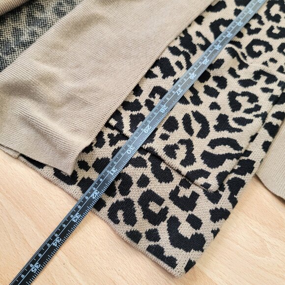 EUC Moon & Madison Cardigan Sweater Leopard Print | Size: Medium - Picture 5 of 13